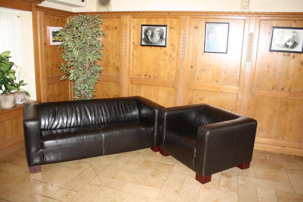 Hotel St. Hubertus Wallmerod Kültér fotó